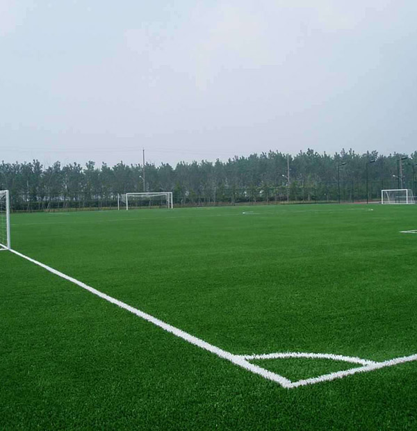 人造草坪足球場